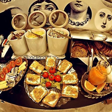 Hotel Boutique Vila Arte Boekarest Buitenkant foto