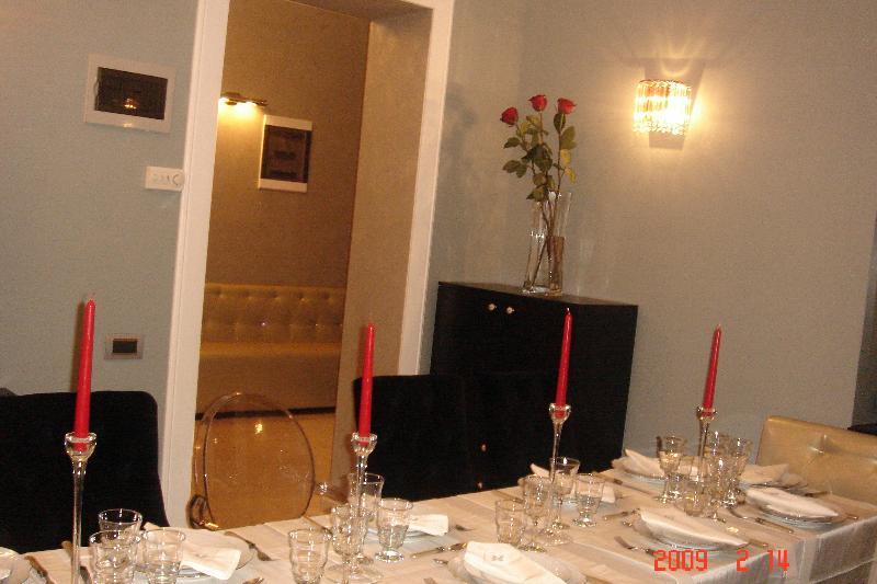 Hotel Boutique Vila Arte Boekarest Buitenkant foto