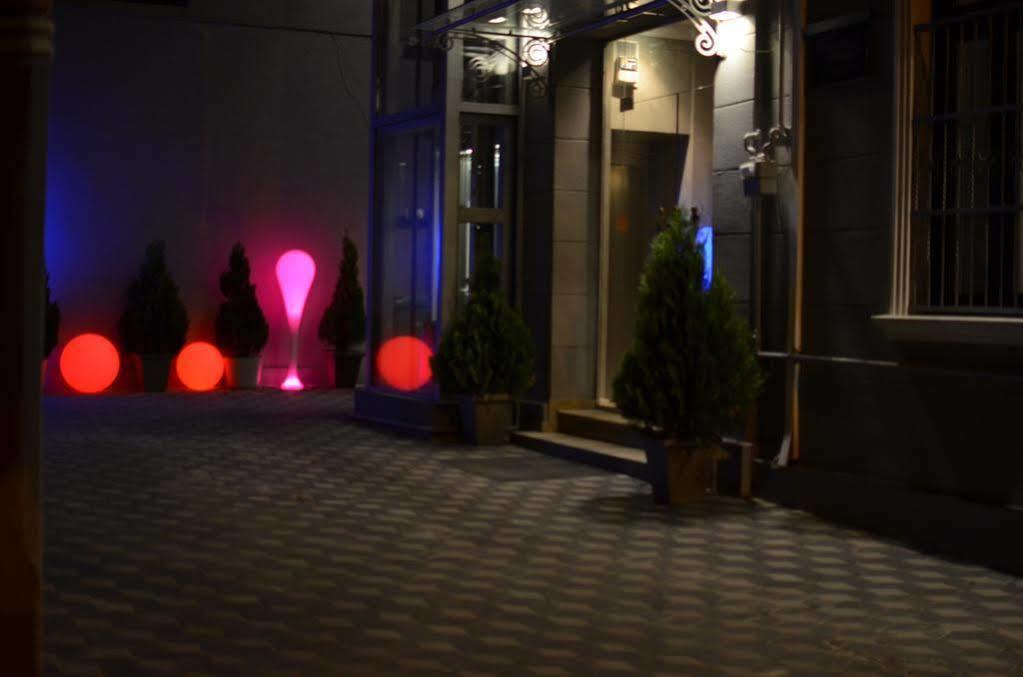 Hotel Boutique Vila Arte Boekarest Buitenkant foto