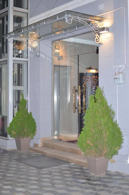 Hotel Boutique Vila Arte Boekarest Buitenkant foto