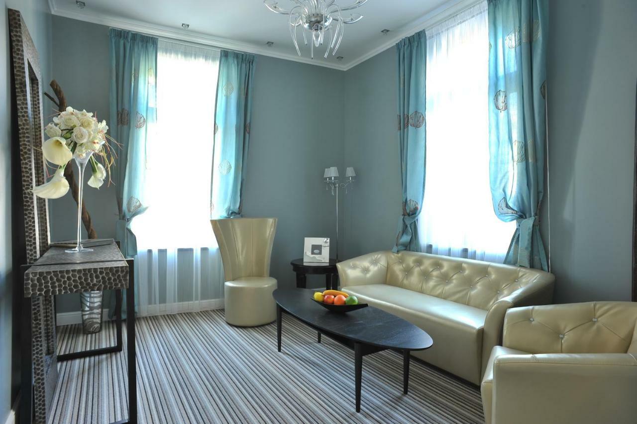Hotel Boutique Vila Arte Boekarest Buitenkant foto